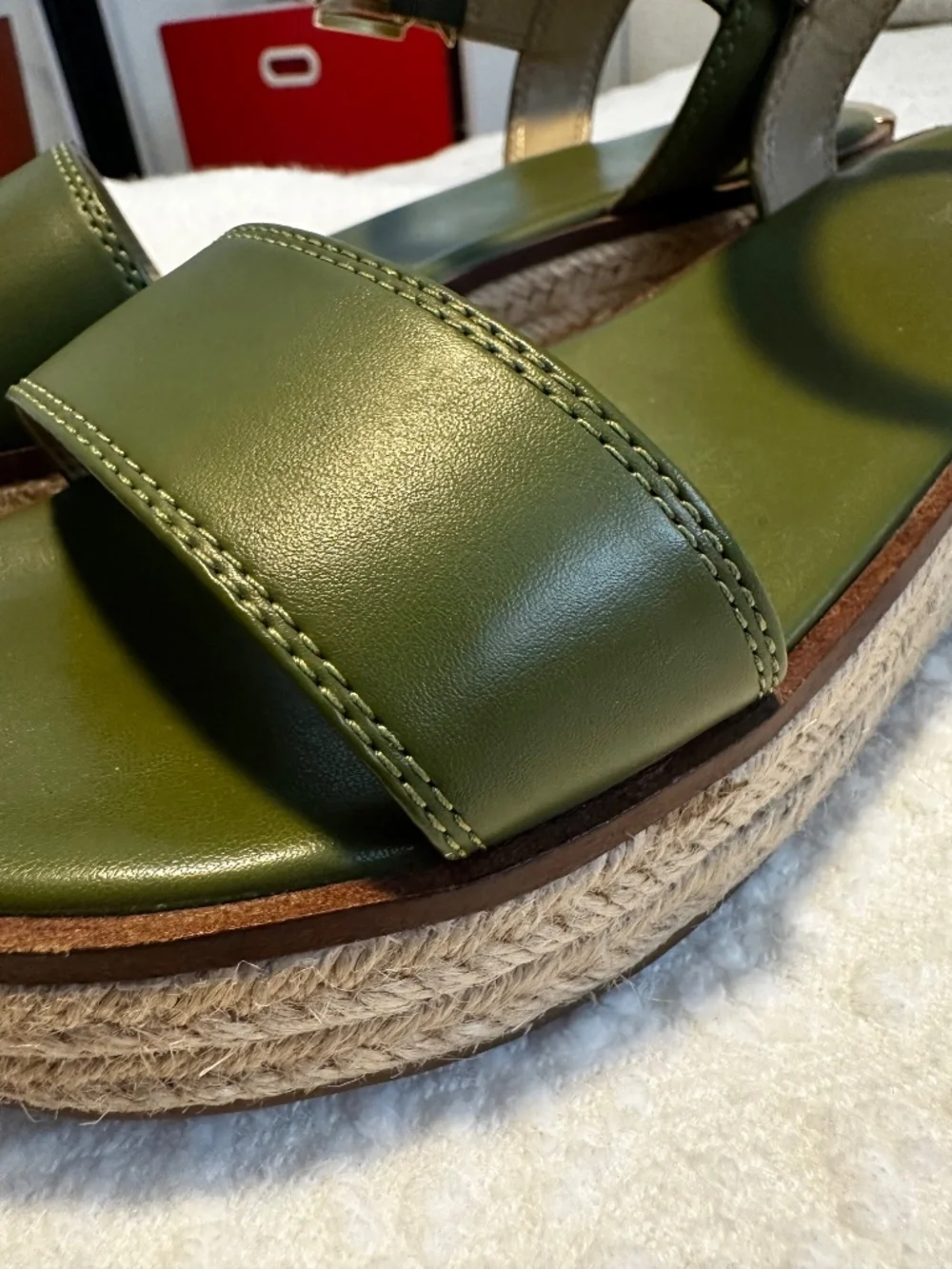 Michael Kors Olive Green Espadrille Platform Sandals W Size 8.5 with Ankle Strap